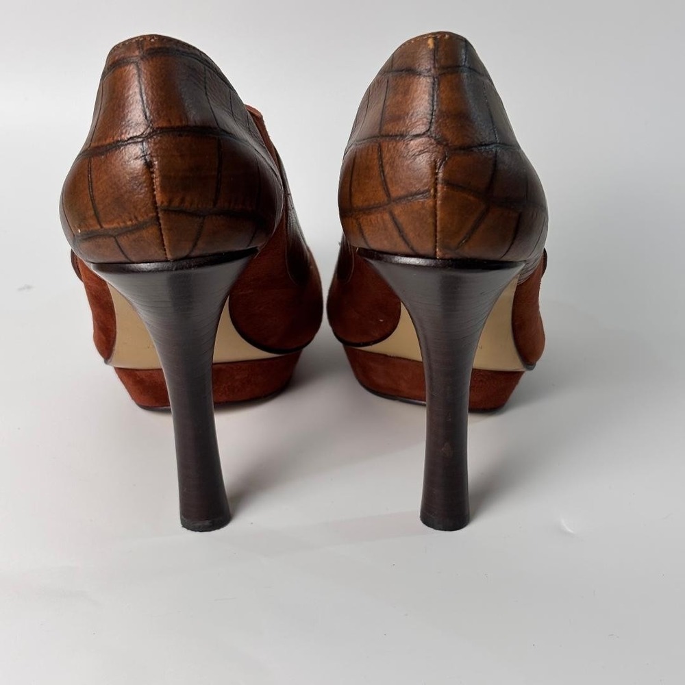 Nine West NW Justice Brown Suede Leather Peep Toe Pump Heels Women size 10M - Picture 2 of 10